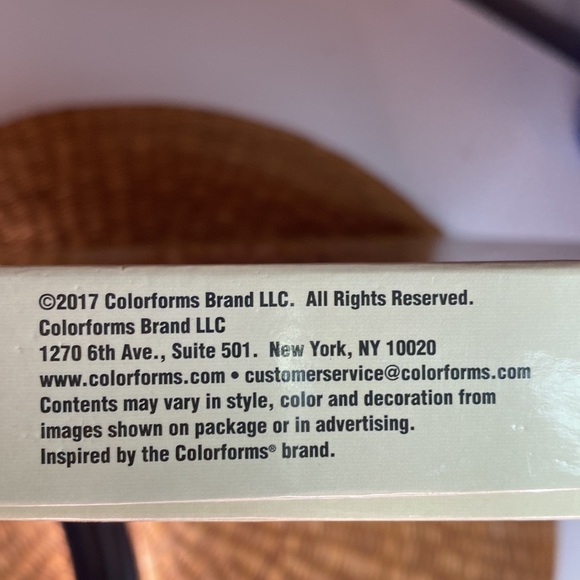 2017 Holly Hobbie Colorforms Dress Up Set - Picture 8 of 9